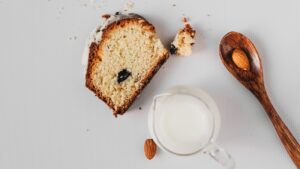 piece of cake and milk on dessert